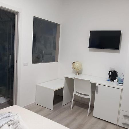 ויאסטה Albergo Labotte מראה חיצוני תמונה