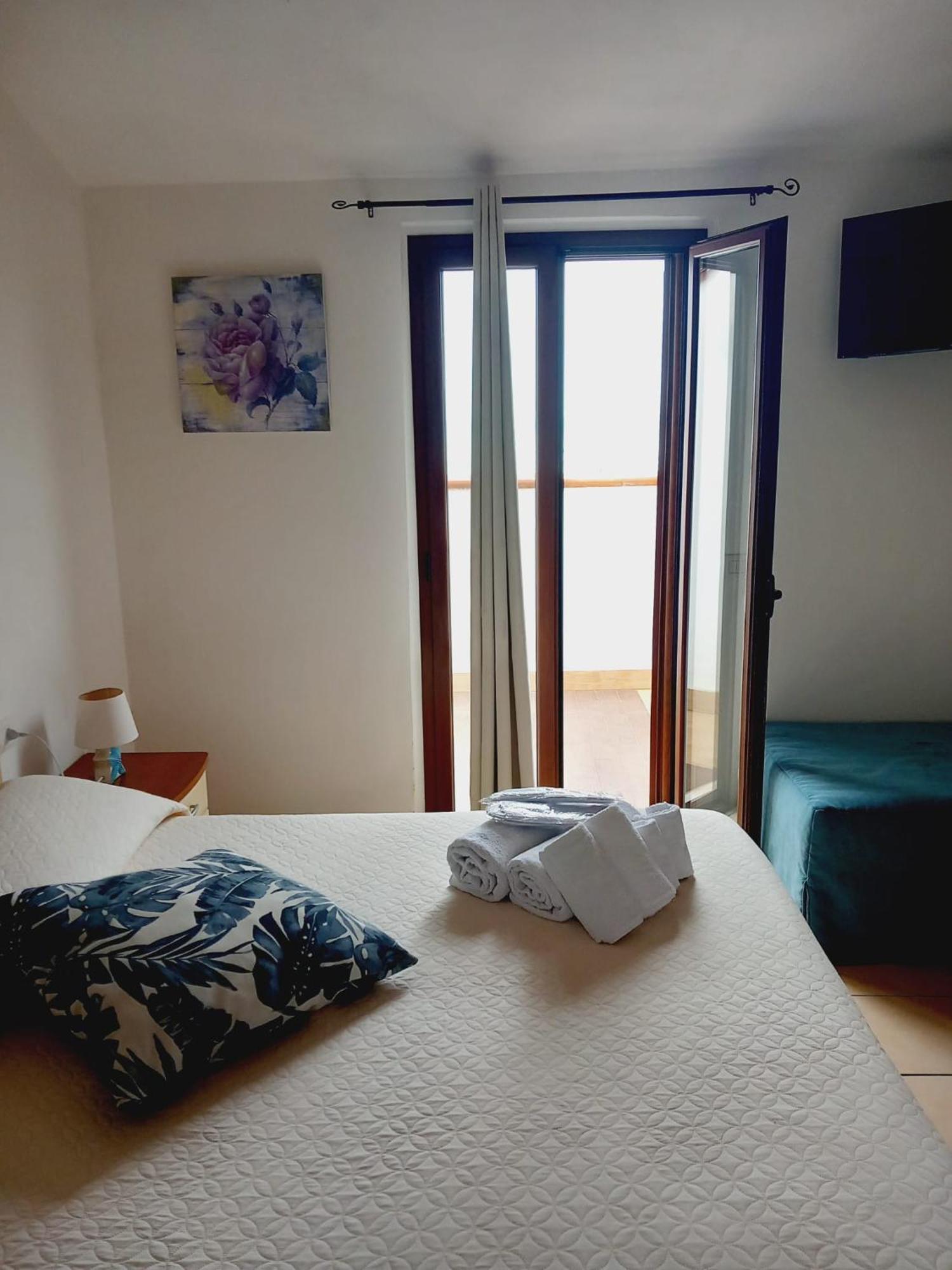 ויאסטה Albergo Labotte מראה חיצוני תמונה
