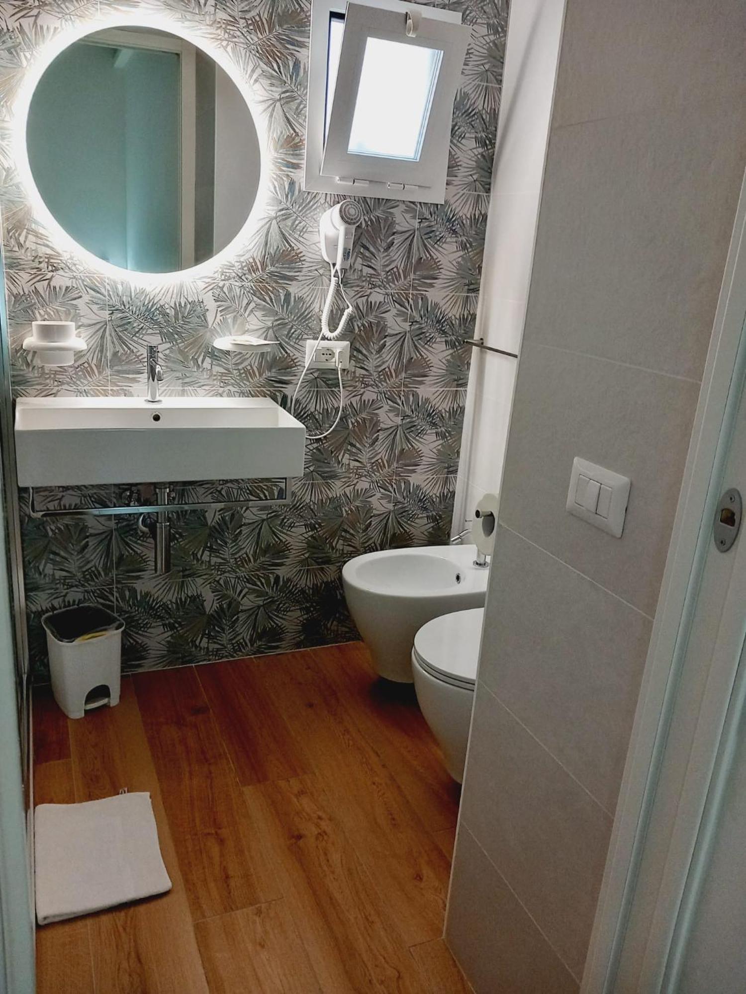 ויאסטה Albergo Labotte מראה חיצוני תמונה