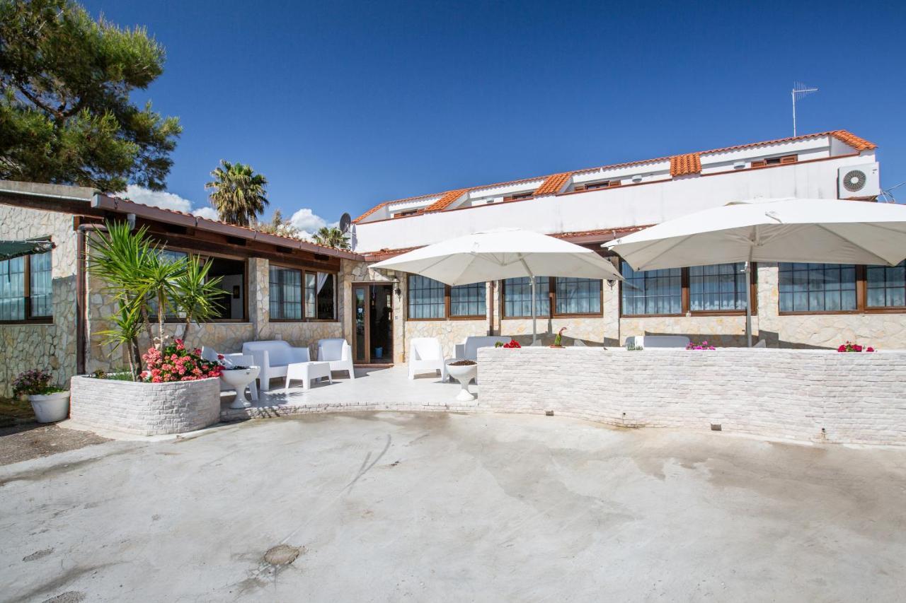 ויאסטה Albergo Labotte מראה חיצוני תמונה
